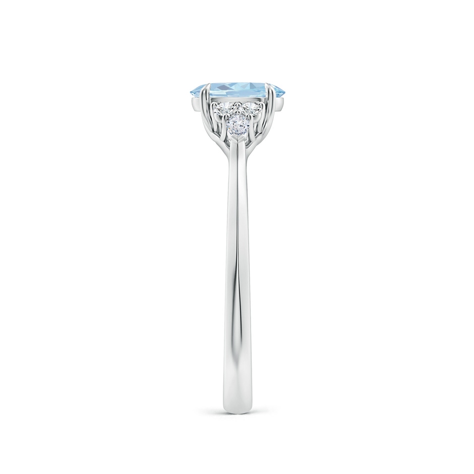 7x5mm A Oval Aquamarine Side Stone Engagement Ring with Diamonds in P950 Platinum side 299