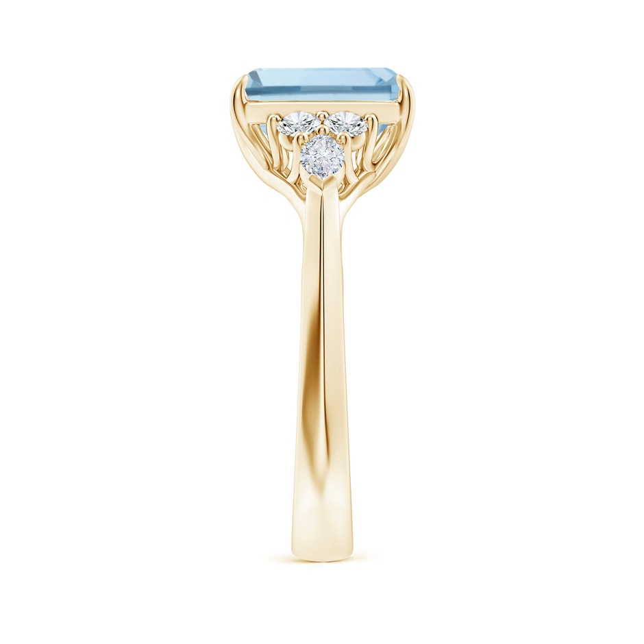 9x7mm AA Emerald-Cut Aquamarine Side Stone Engagement Ring with Diamonds in Yellow Gold side 299
