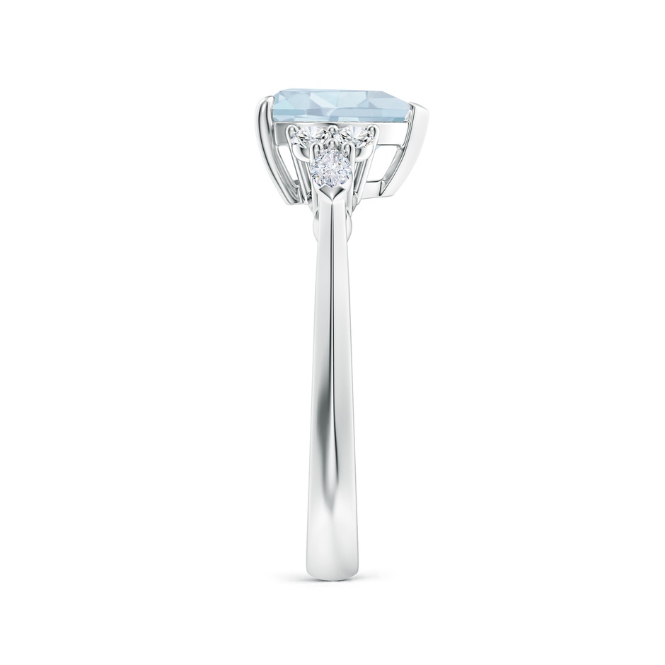 8mm A Heart-Shaped Aquamarine Side Stone Engagement Ring with Diamonds in White Gold side 299