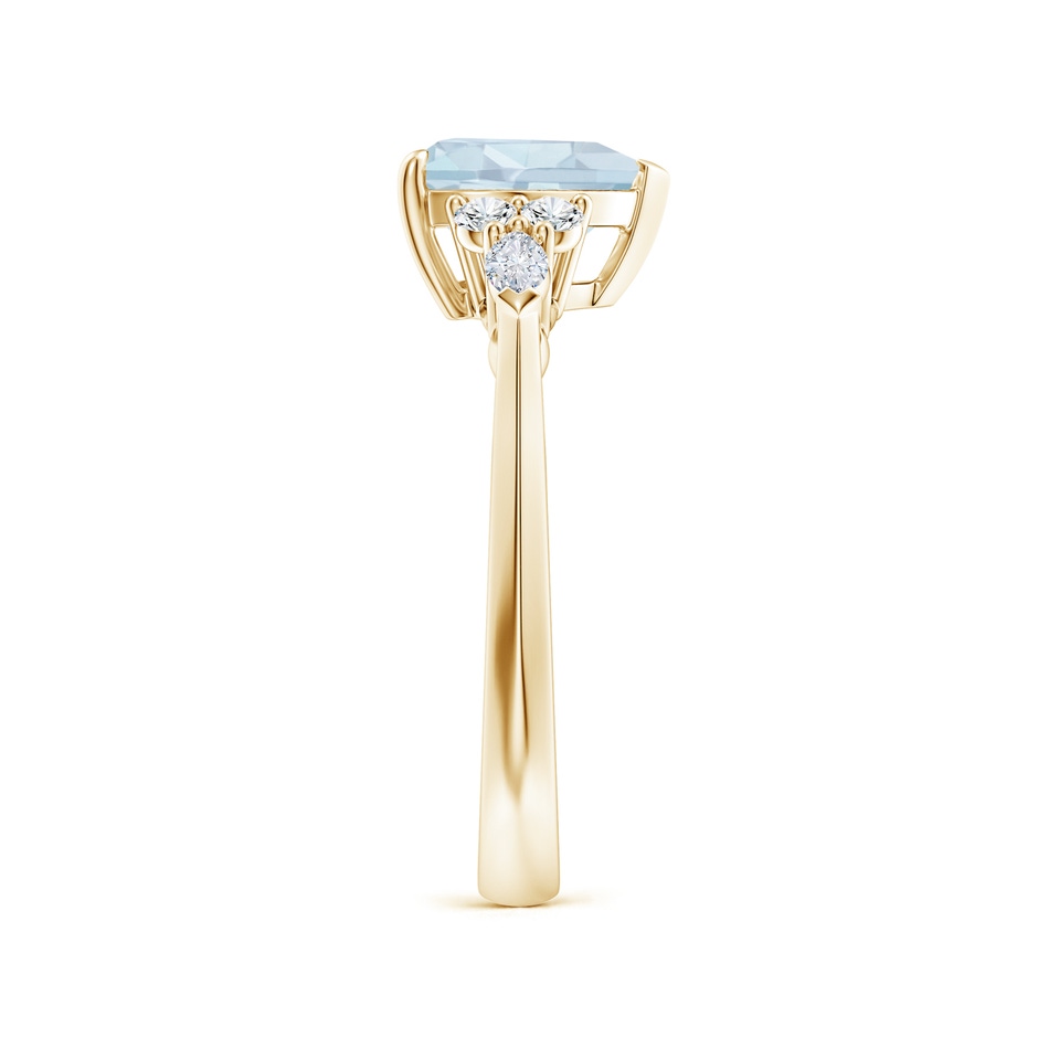 8mm A Heart-Shaped Aquamarine Side Stone Engagement Ring with Diamonds in Yellow Gold side 299