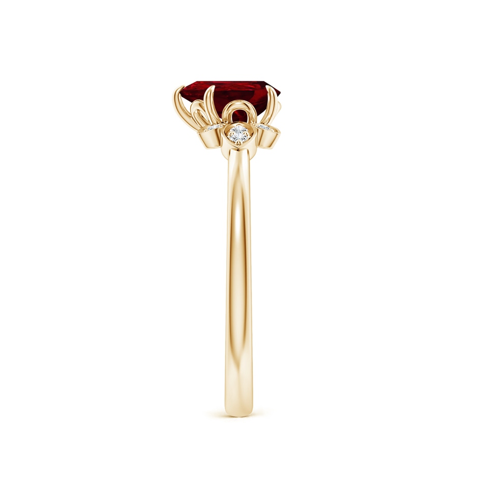 7x5mm AAAA Nature-Inspired Pear-Shaped Ruby Engagement Ring in Yellow Gold side 299