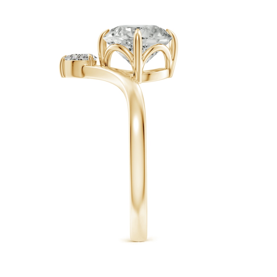 8mm KI3 Prong-Set Round Diamond Chevron Engagement Ring in Yellow Gold side 299