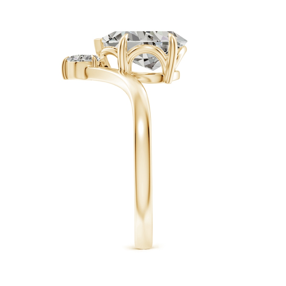 10x8mm KI3 Prong-Set Pear Diamond Chevron Engagement Ring in Yellow Gold side 299