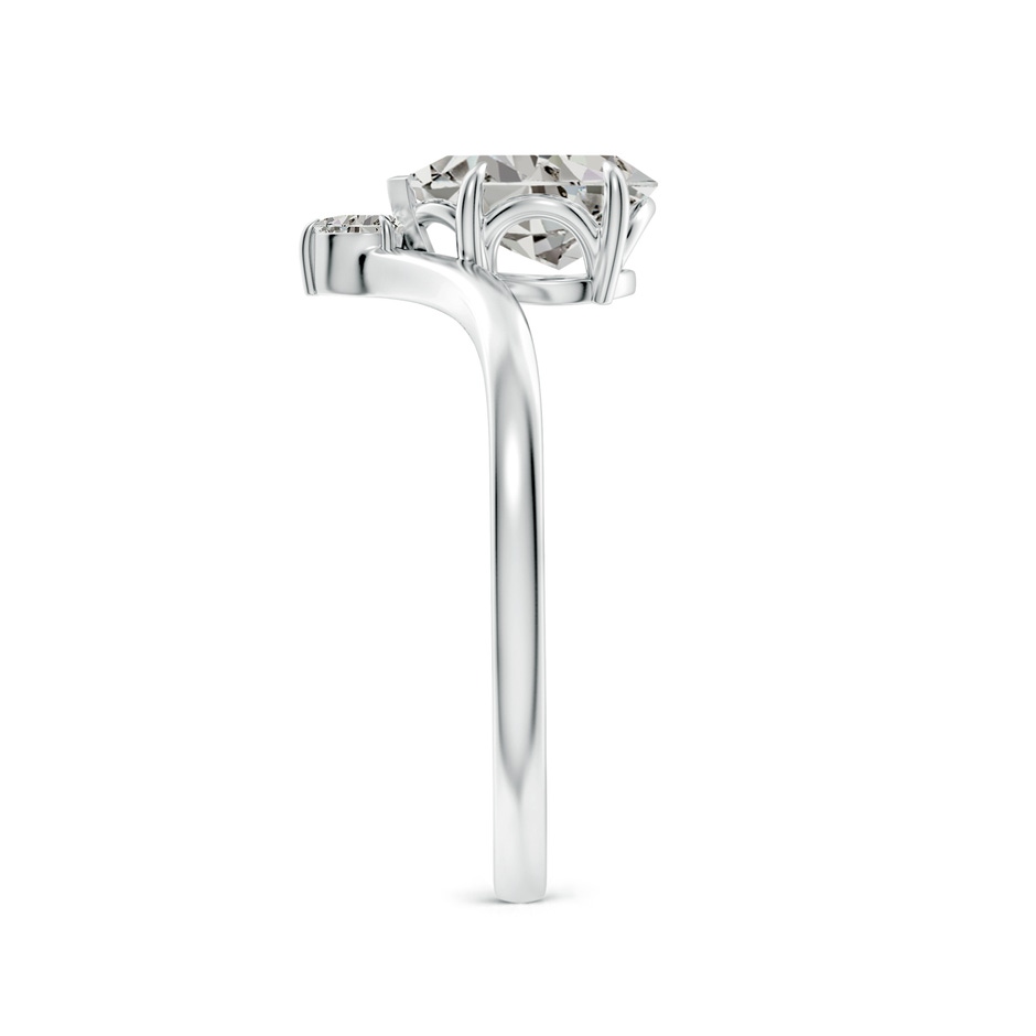 7.7x5.7mm KI3 Prong-Set Pear Diamond Chevron Engagement Ring in 18K White Gold side 299