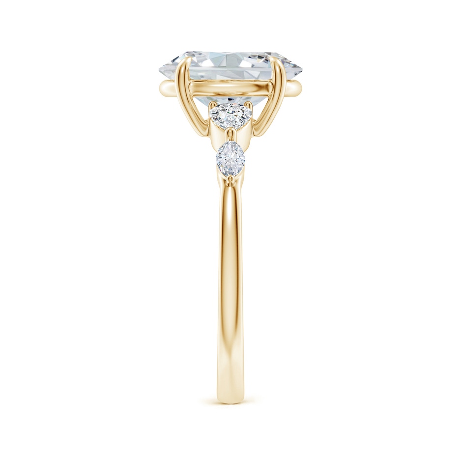 10x8mm GVS2 Oval Diamond Side Stone Engagement Ring in Yellow Gold side 299