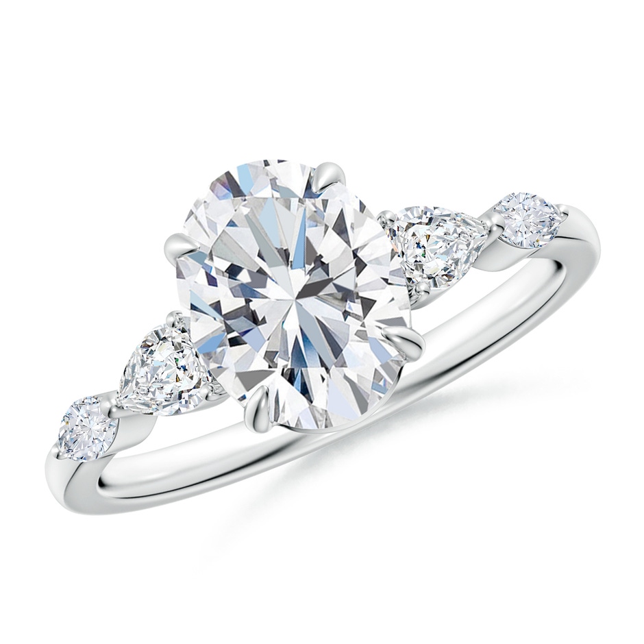 9x7mm GVS2 Oval Diamond Side Stone Engagement Ring in P950 Platinum 