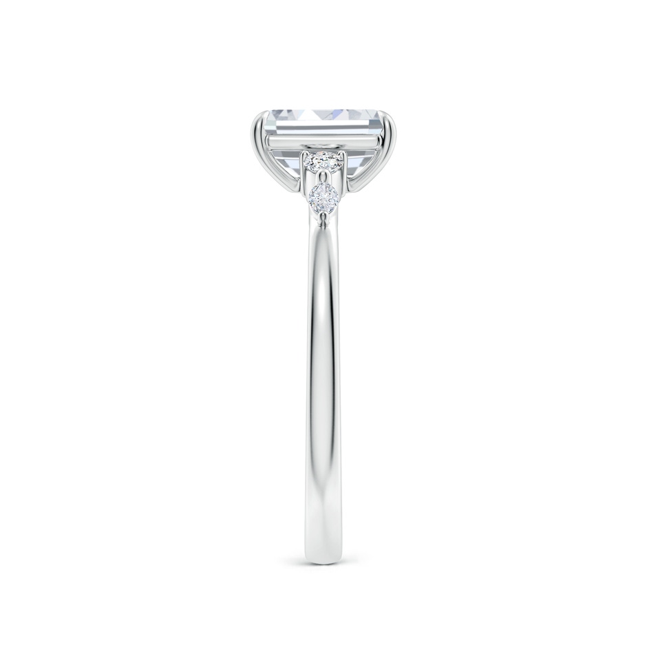 7x5mm GVS2 Emerald-Cut Diamond Side Stone Engagement Ring in P950 Platinum side 299