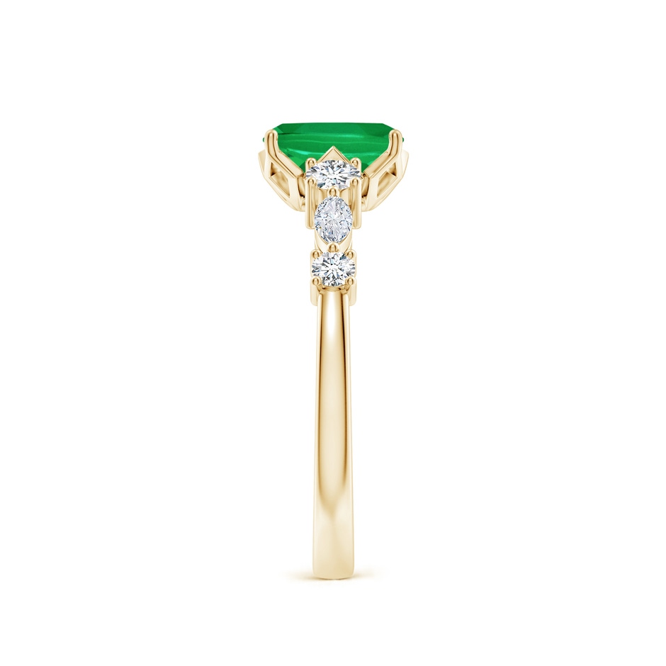 7x5mm AA Classic Cushion Rectangular Emerald Side Stone Engagement Ring in Yellow Gold side 299
