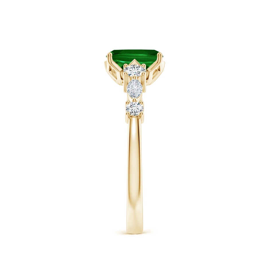 7x5mm AAAA Classic Cushion Rectangular Emerald Side Stone Engagement Ring in Yellow Gold side 299