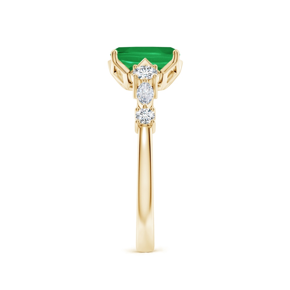 8x6mm A Classic Cushion Rectangular Emerald Side Stone Engagement Ring in Yellow Gold side 299