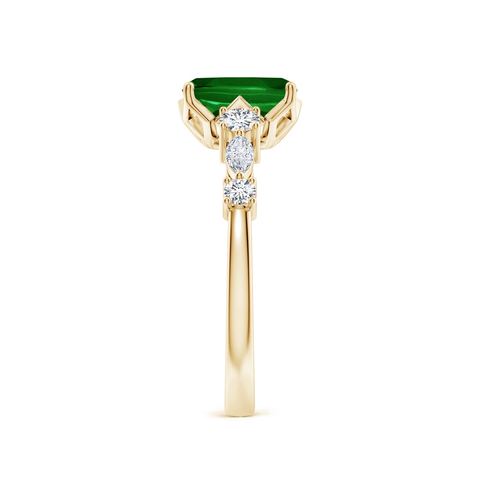 8x6mm AAAA Classic Cushion Rectangular Emerald Side Stone Engagement Ring in Yellow Gold side 299