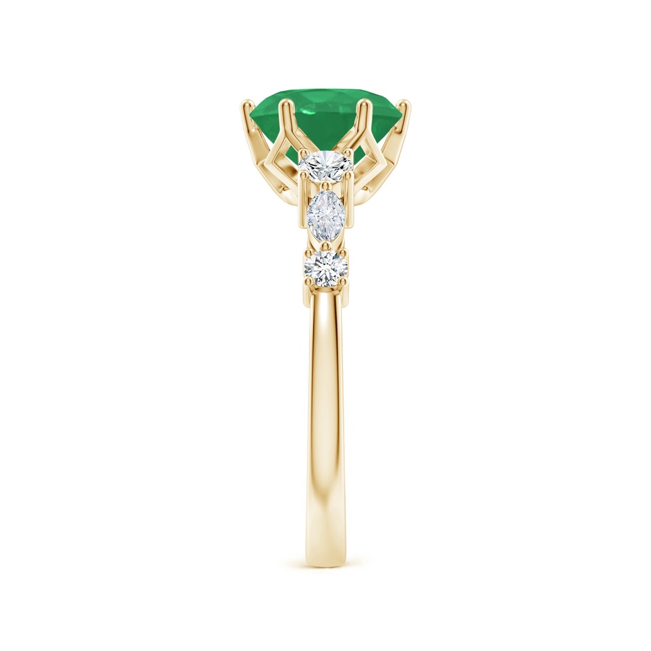 8mm A Classic Round Emerald Side Stone Engagement Ring in Yellow Gold side 299