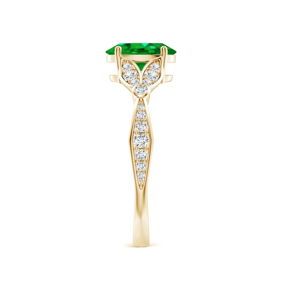 8x6mm AAAA Nature-Inspired Oval Emerald Engagement Ring with Leaf Motifs in Yellow Gold side 299