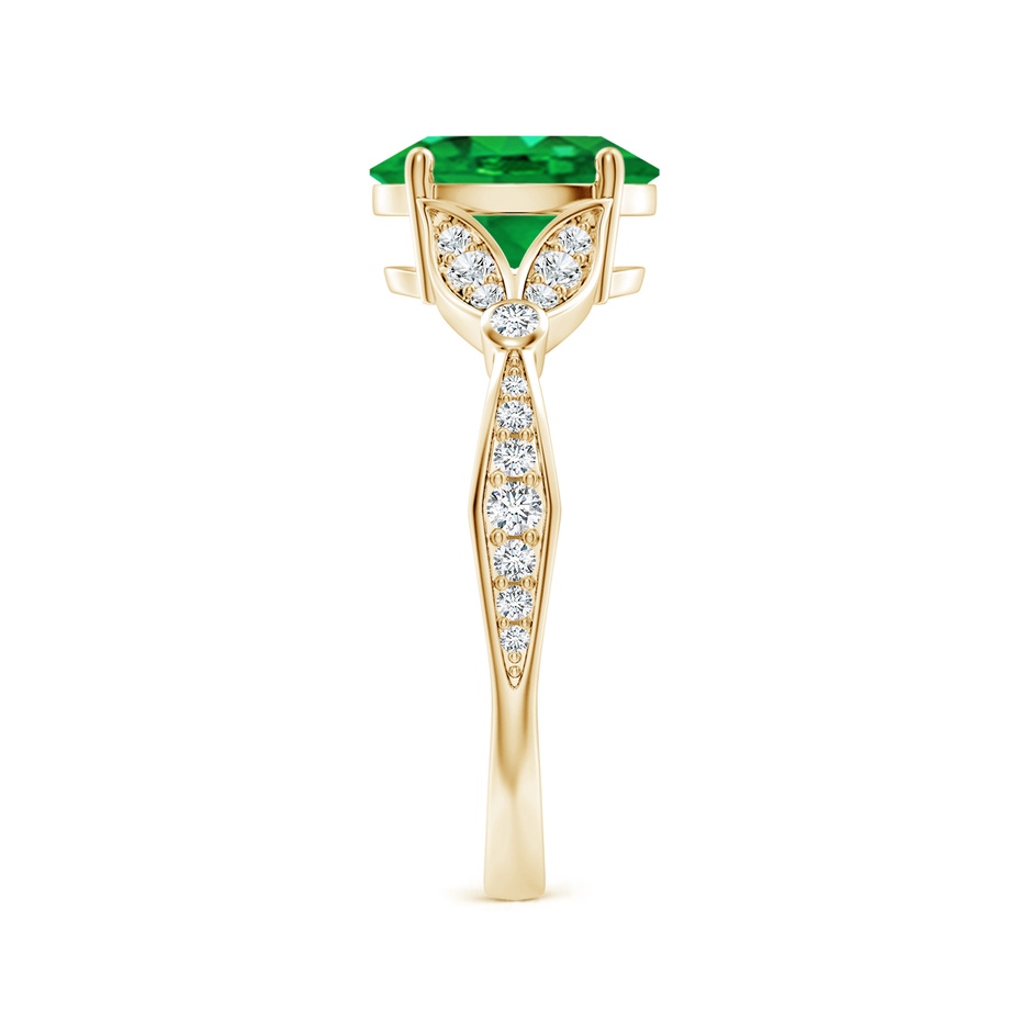 9x7mm AAA Nature-Inspired Oval Emerald Engagement Ring with Leaf Motifs in Yellow Gold side 299