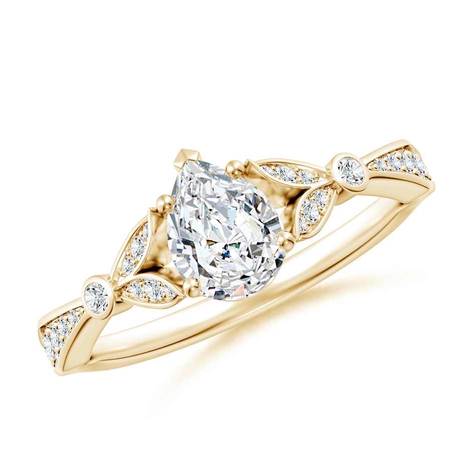 7x5mm GVS2 Nature-Inspired Pear Diamond Engagement Ring with Leaf Motifs in Yellow Gold 
