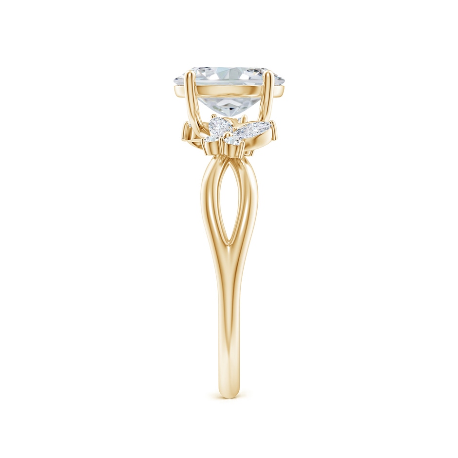 8x6mm GVS2 Oval Diamond Butterfly Engagement Ring in Yellow Gold side 299