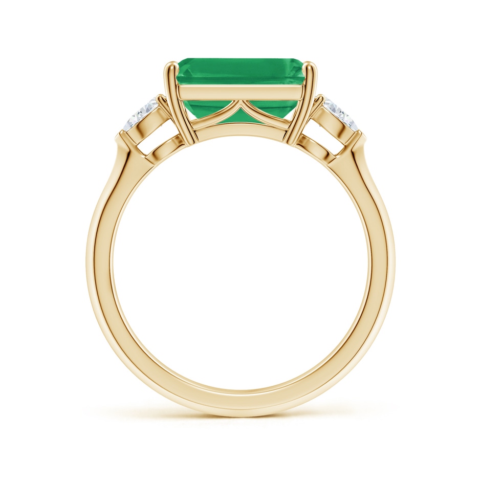 10x8mm A Classic East-West Emerald-Cut Emerald Side Stone Engagement Ring in Yellow Gold side 199