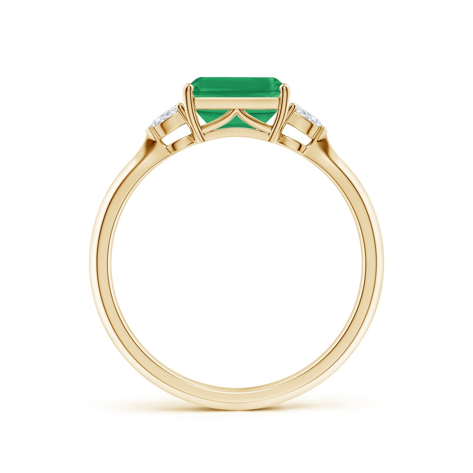 7x5mm A Classic East-West Emerald-Cut Emerald Side Stone Engagement Ring in Yellow Gold side 199