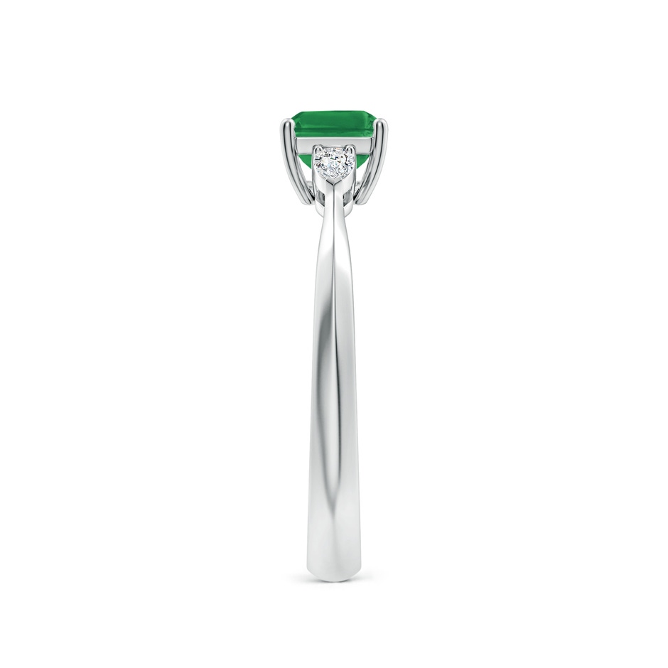 7x5mm AA Classic East-West Emerald-Cut Emerald Side Stone Engagement Ring in P950 Platinum side 299
