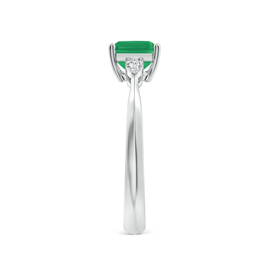 8x6mm A Classic East-West Emerald-Cut Emerald Side Stone Engagement Ring in P950 Platinum side 299