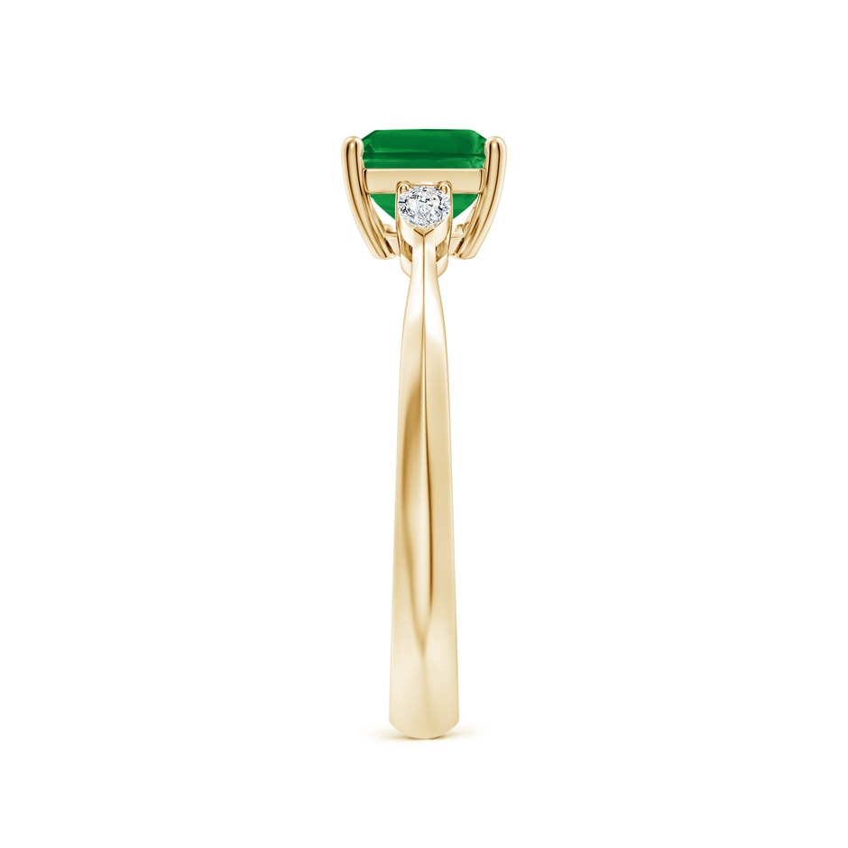 8x6mm AAA Classic East-West Emerald-Cut Emerald Side Stone Engagement Ring in Yellow Gold side 299