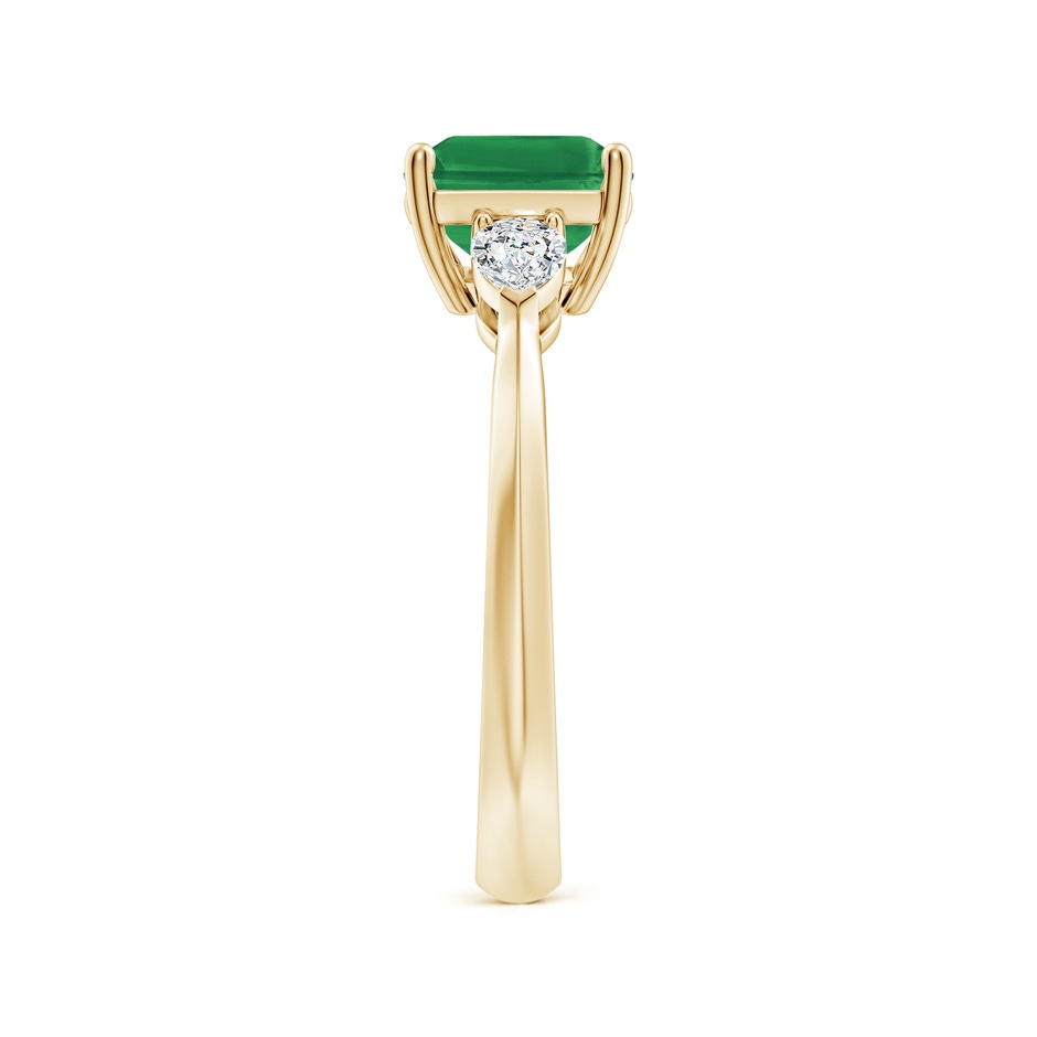 9x7mm AA Classic East-West Emerald-Cut Emerald Side Stone Engagement Ring in Yellow Gold side 299