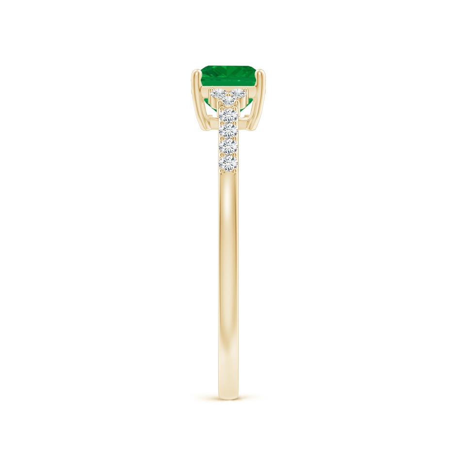 7x5mm AA East-West Emerald-Cut Emerald Side Stone Engagement Ring in Yellow Gold side 299