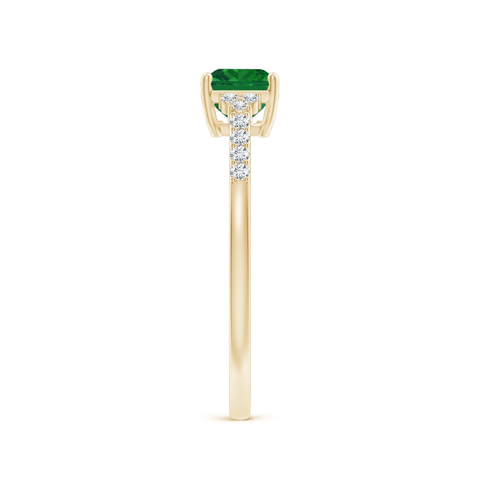 7x5mm AAA East-West Emerald-Cut Emerald Side Stone Engagement Ring in Yellow Gold side 299