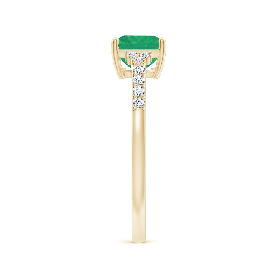 8x6mm A East-West Emerald-Cut Emerald Side Stone Engagement Ring in Yellow Gold side 299