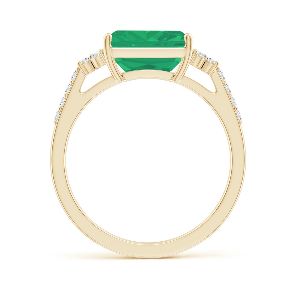 9x7mm A East-West Emerald-Cut Emerald Side Stone Engagement Ring in Yellow Gold side 199