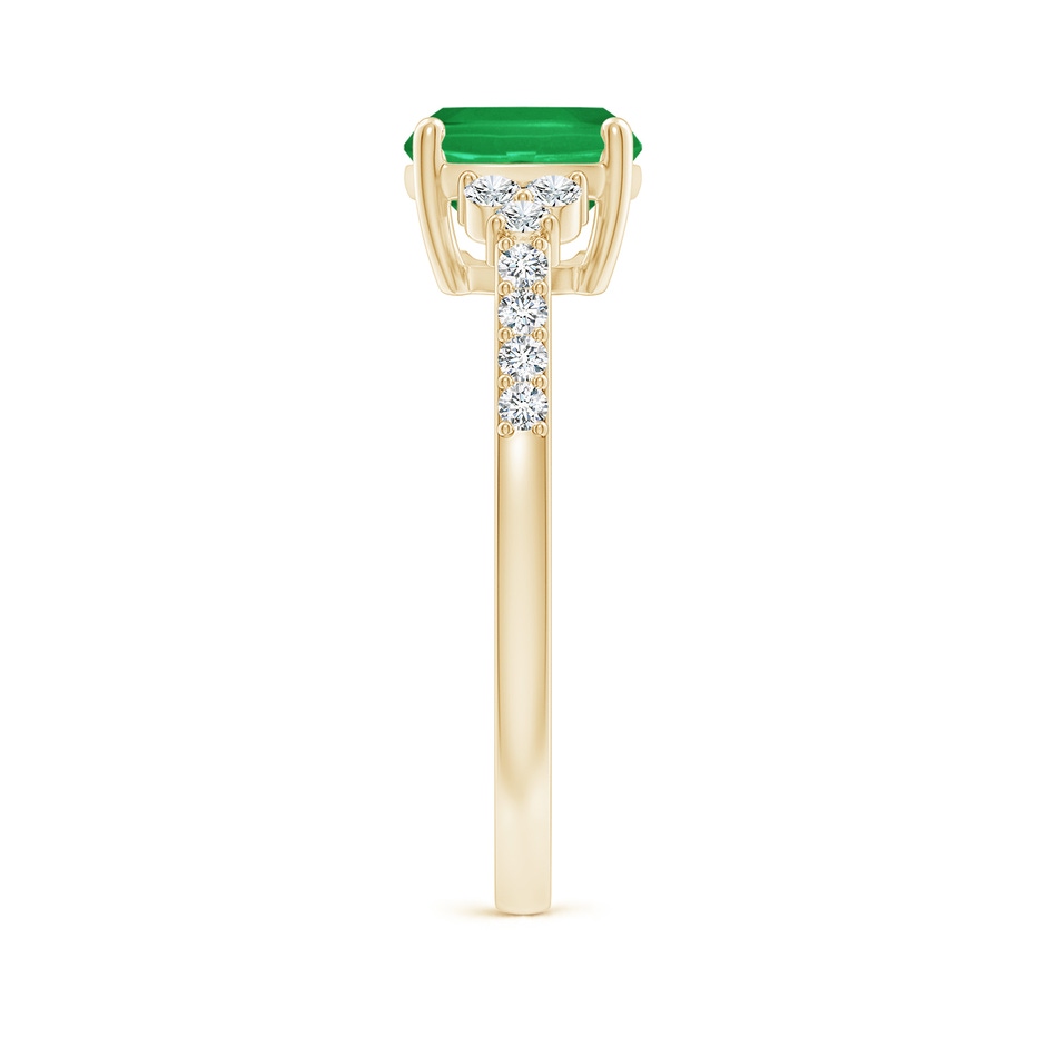 9x7mm A East-West Cushion Rectangular Emerald Side Stone Engagement Ring in Yellow Gold side 299
