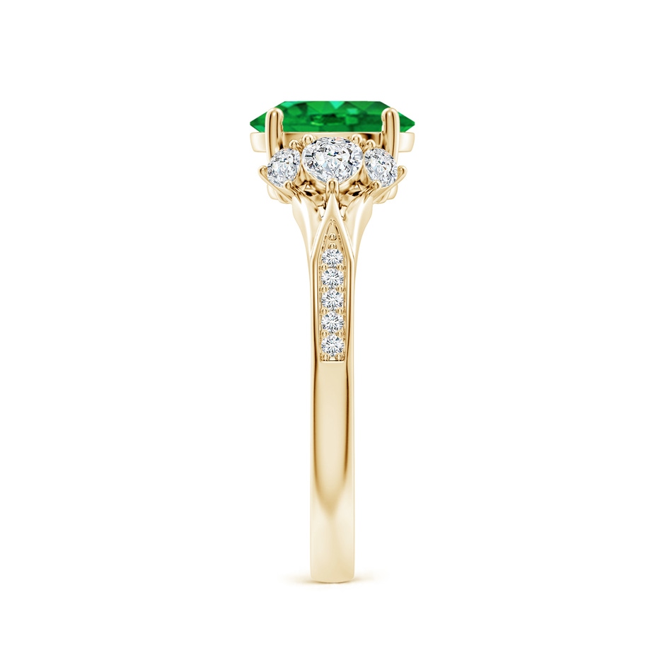 8x6mm AAA Oval Emerald Engagement Ring with Pear Diamonds in Yellow Gold side 299