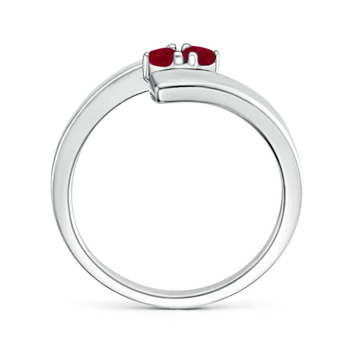 AA - Ruby / 0.2 CT / 14 KT White Gold