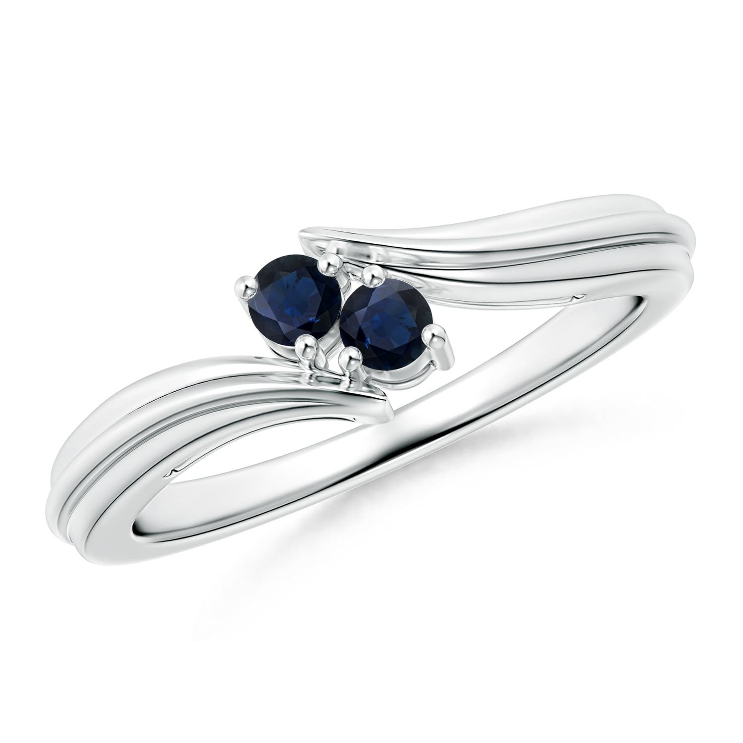 A - Blue Sapphire / 0.2 CT / 14 KT White Gold