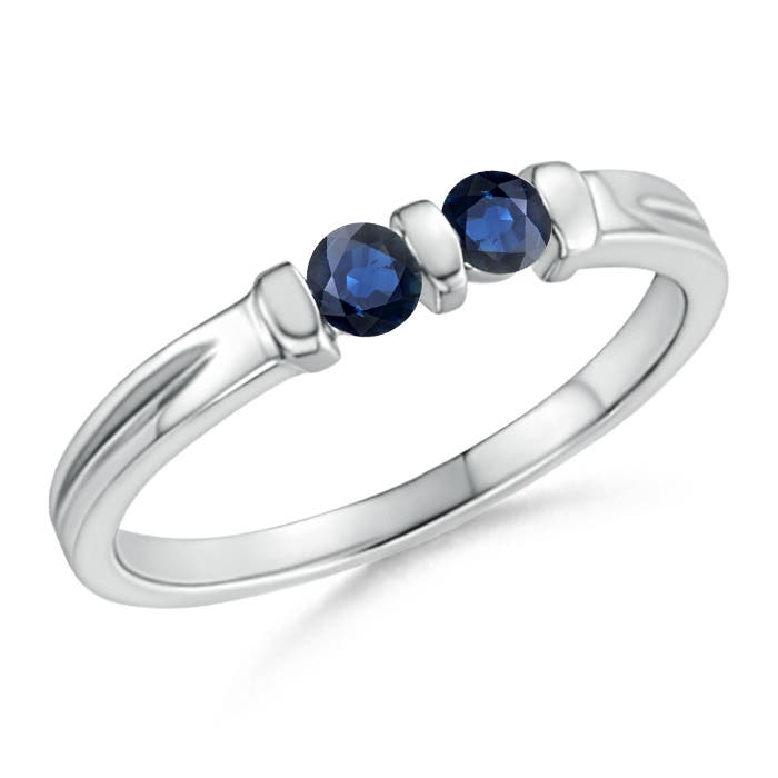 AA - Blue Sapphire / 0.28 CT / 14 KT White Gold