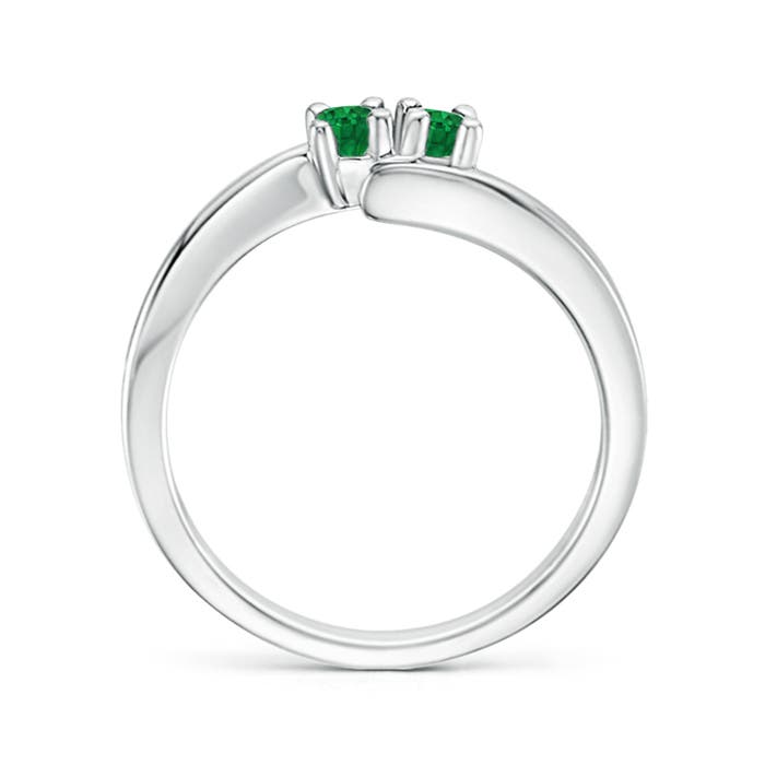 AAA - Emerald / 0.2 CT / 14 KT White Gold