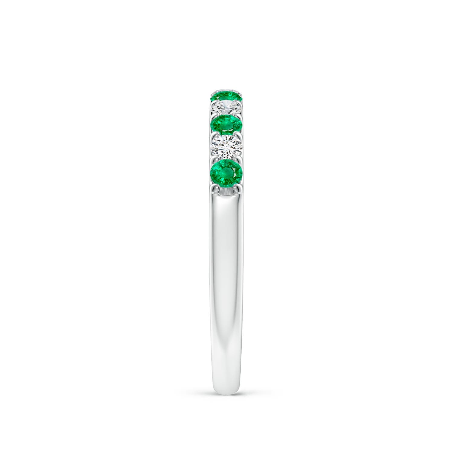 AAA - Emerald / 0.42 CT / 14 KT White Gold