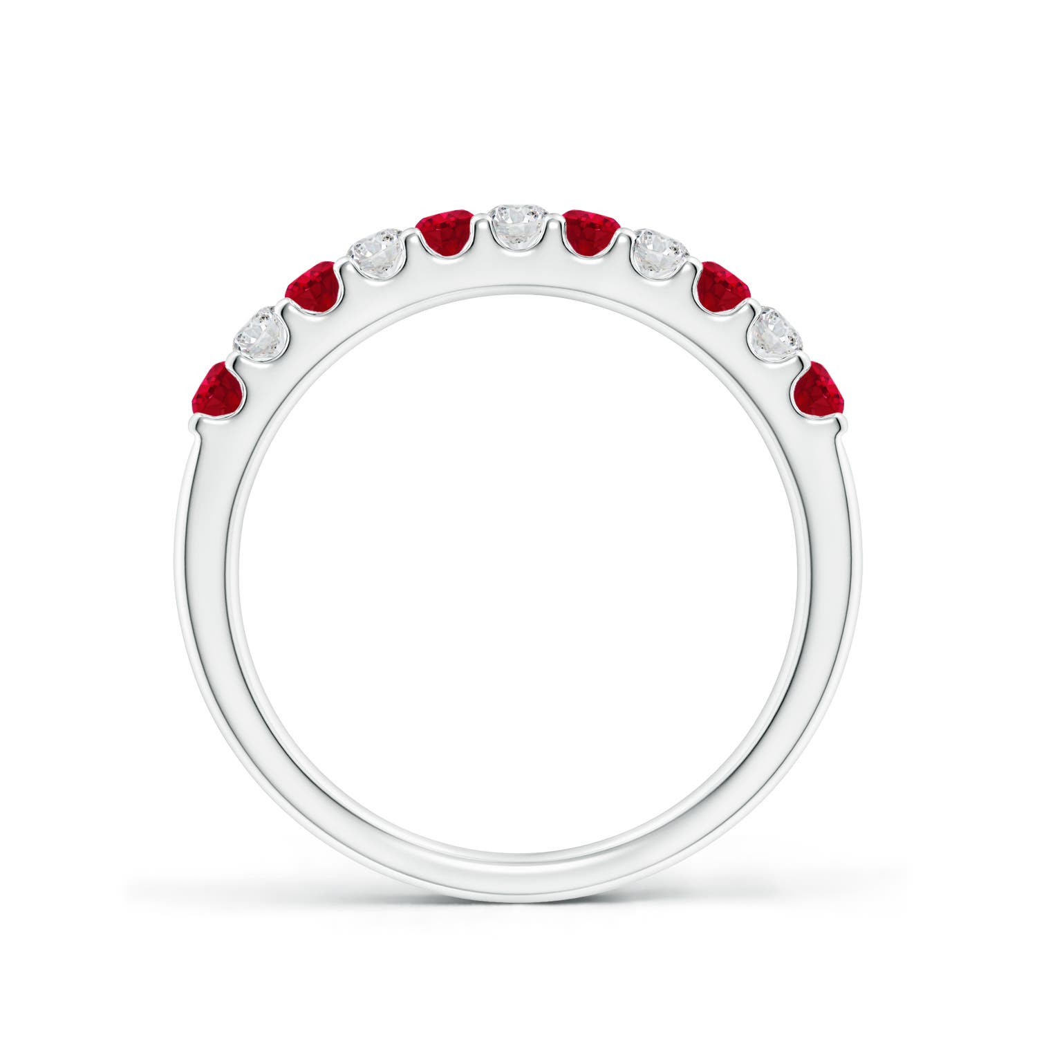 AAA - Ruby / 0.53 CT / 14 KT White Gold