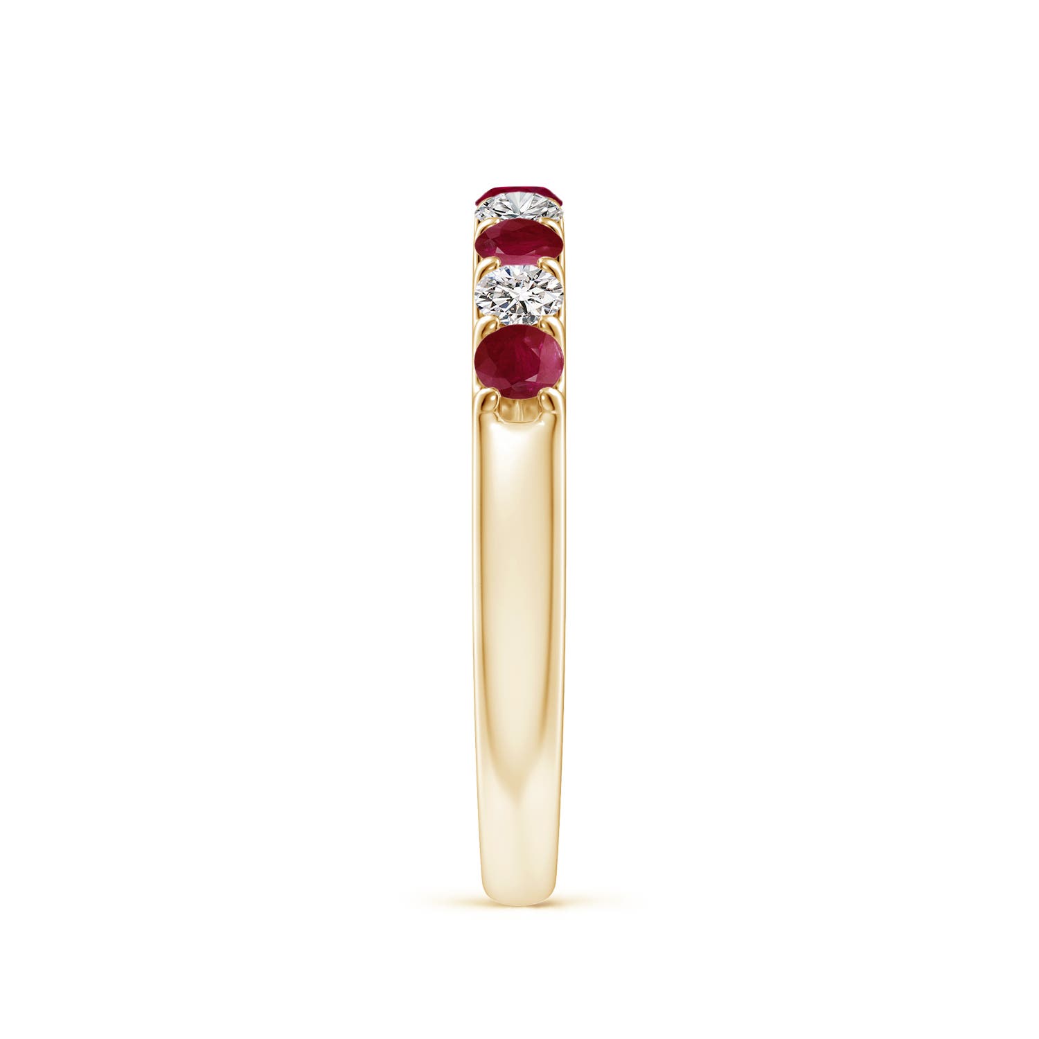 A - Ruby / 0.73 CT / 14 KT Yellow Gold