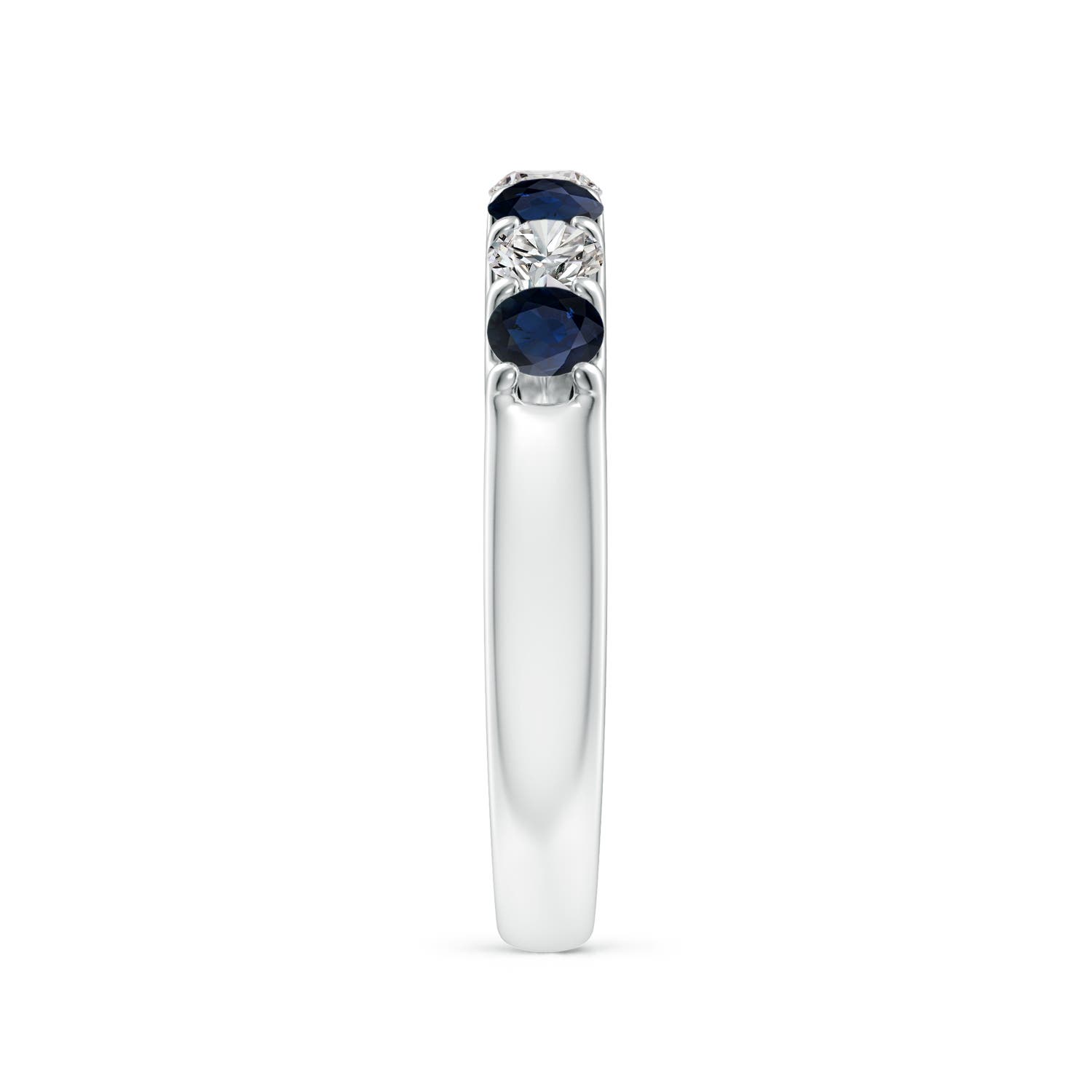 A - Blue Sapphire / 0.95 CT / 14 KT White Gold