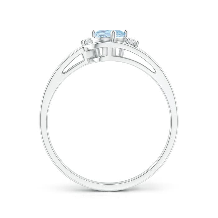 A - Aquamarine / 0.42 CT / 14 KT White Gold