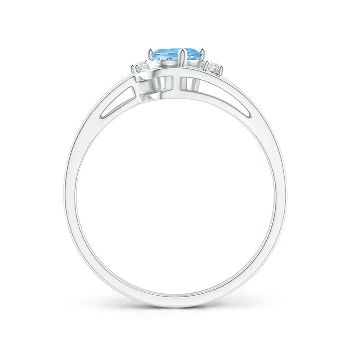 AAAA - Aquamarine / 0.42 CT / 14 KT White Gold