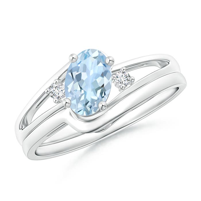 AA - Aquamarine / 0.63 CT / 14 KT White Gold