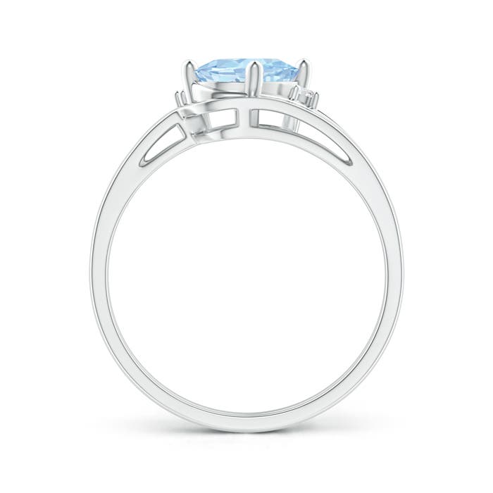 AA - Aquamarine / 1.05 CT / 14 KT White Gold