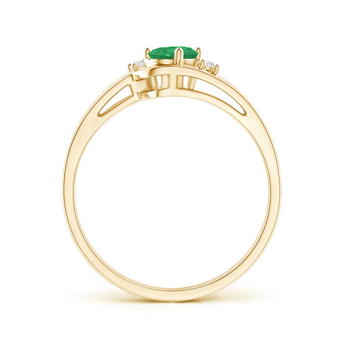 A - Emerald / 0.42 CT / 14 KT Yellow Gold