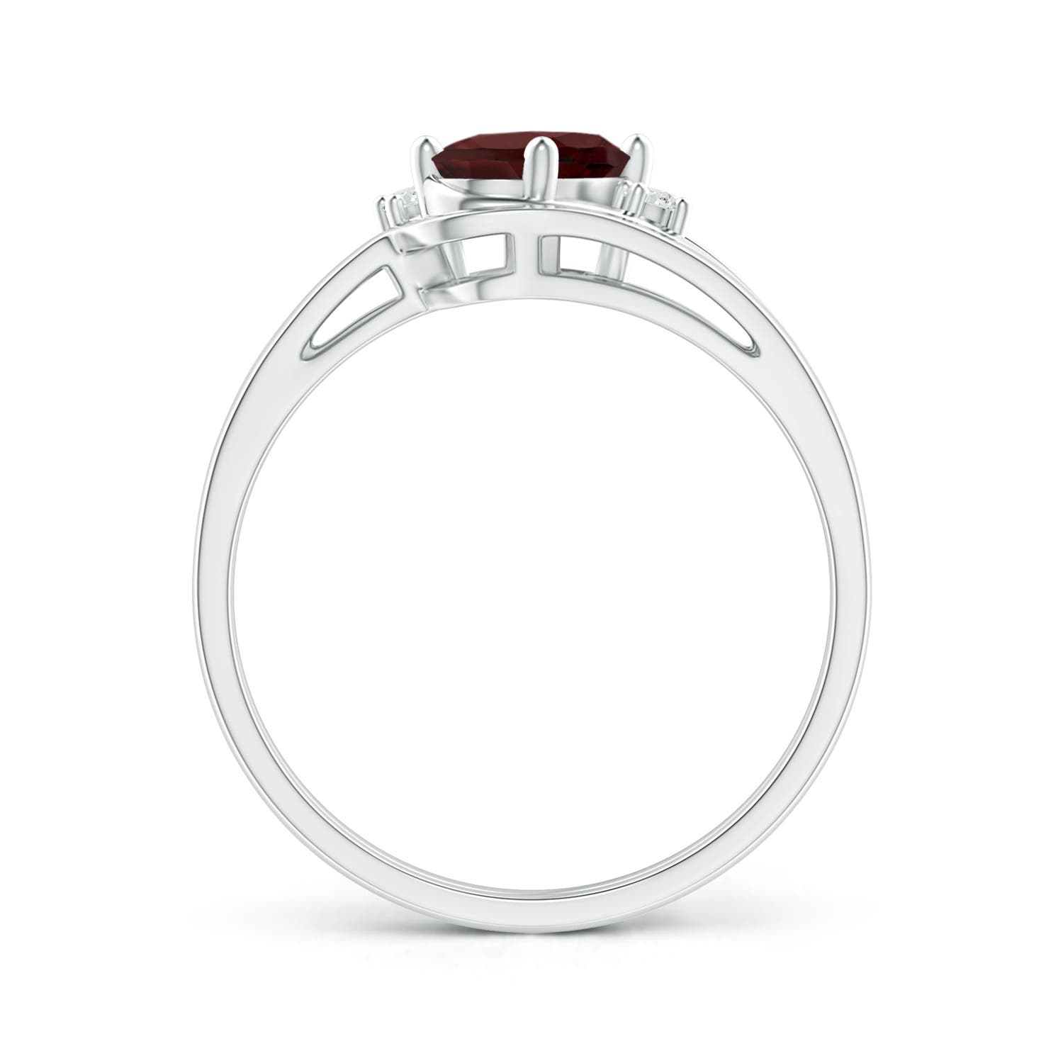 AA - Garnet / 0.93 CT / 14 KT White Gold