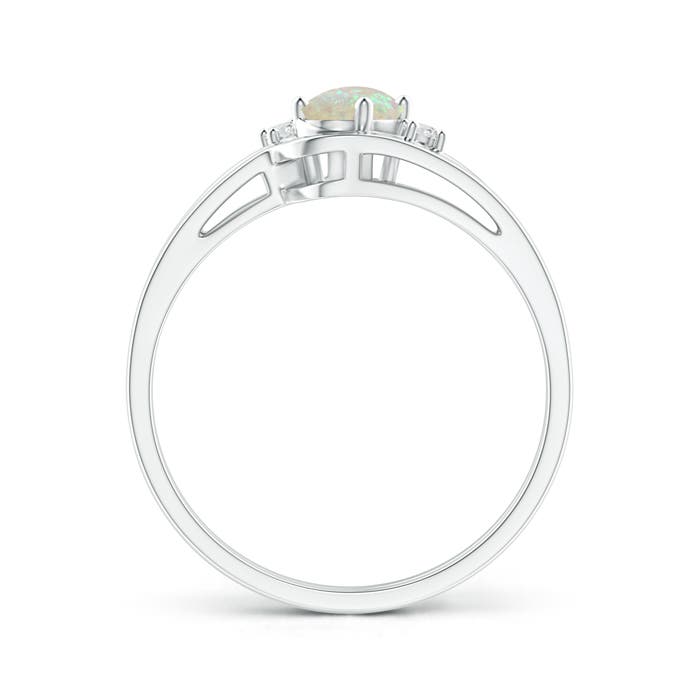 AAA - Opal / 0.3 CT / 14 KT White Gold