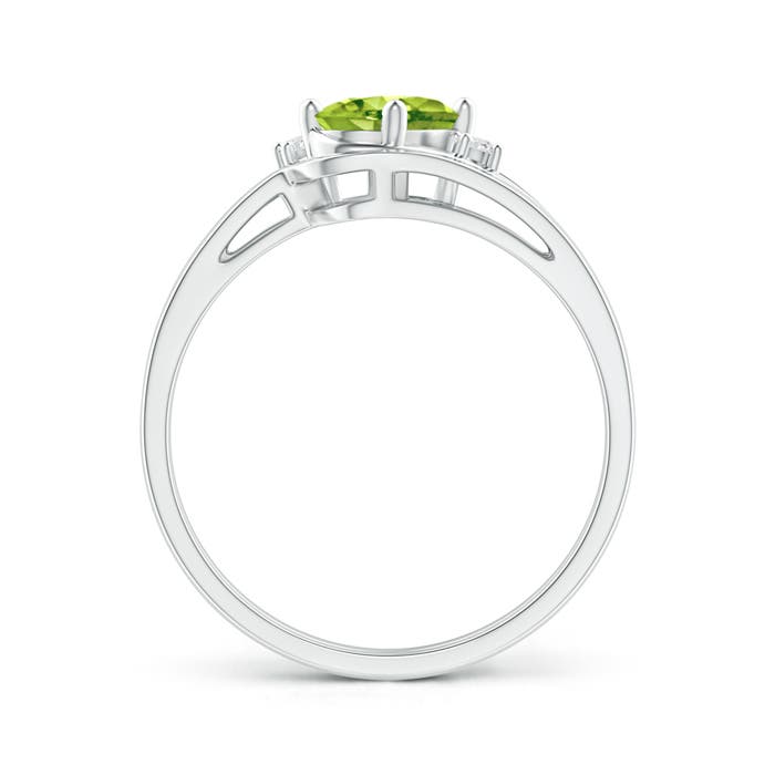 AAA - Peridot / 0.88 CT / 14 KT White Gold