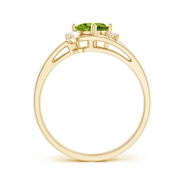 AAAA - Peridot / 0.88 CT / 14 KT Yellow Gold