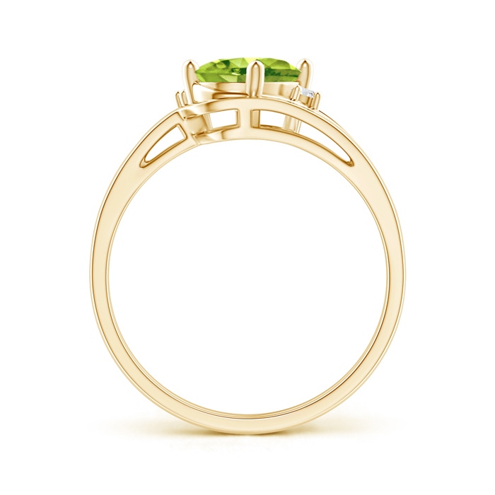 8x6mm AAA Split Shank Peridot Engagement Ring with Wedding Band in Yellow Gold product image